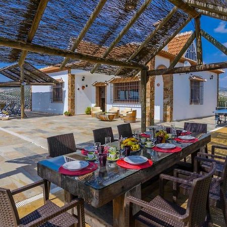 La Villa Del Lago Iznajar By Ruralidays Exterior photo