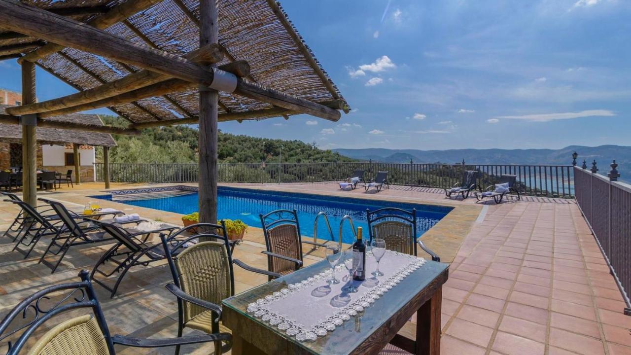 La Villa Del Lago Iznajar By Ruralidays Exterior photo